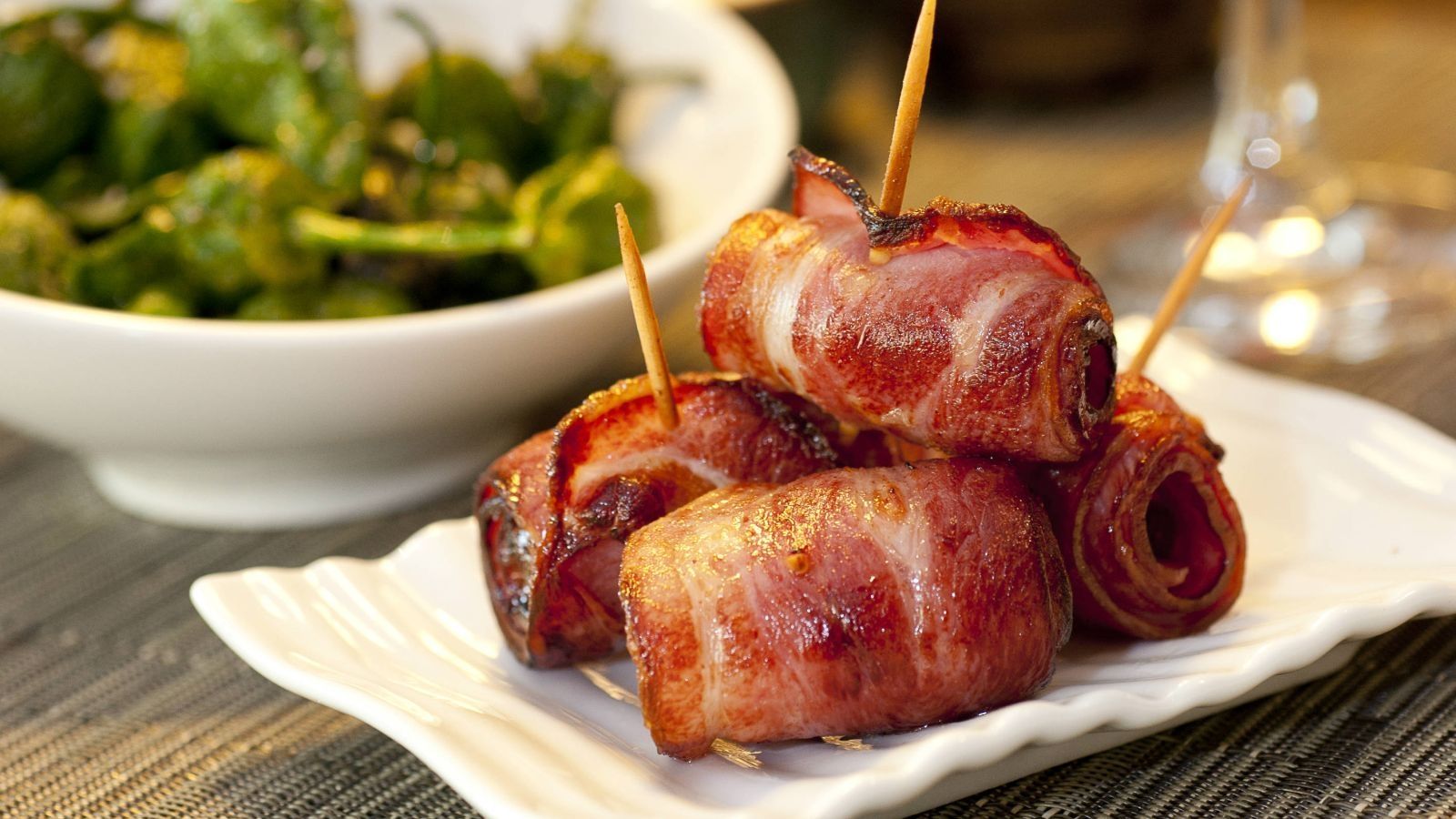Dates | La Bodega del Green